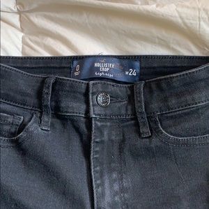 Hollister crop high-rise distressed  Jeans.
